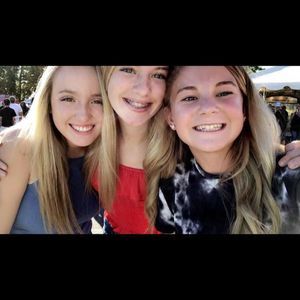 Meet your Posher, Sydney